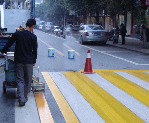 哈爾濱馬路劃線(xiàn)漆